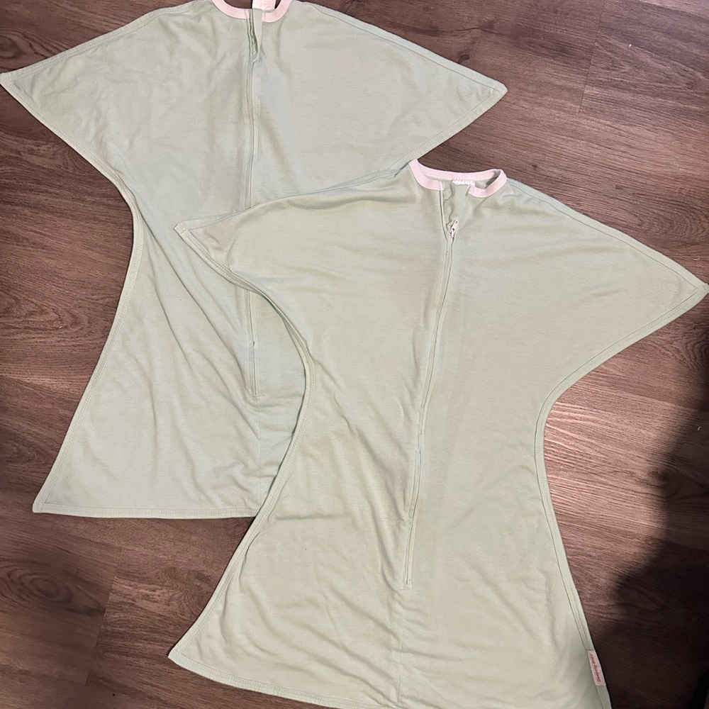 2 Zippadee-Zip Sleep Sacks 6-12M Medium Bright Mint Green
